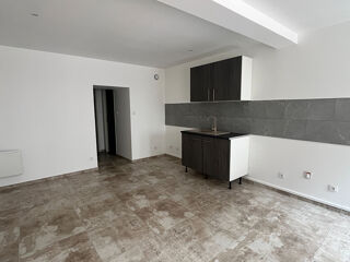  Appartement à louer 2 pièces 40 m²
