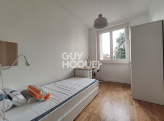  Appartement  louer 1 pice 130 m