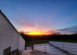  Maison � vendre 8 pi�ces 300 m�