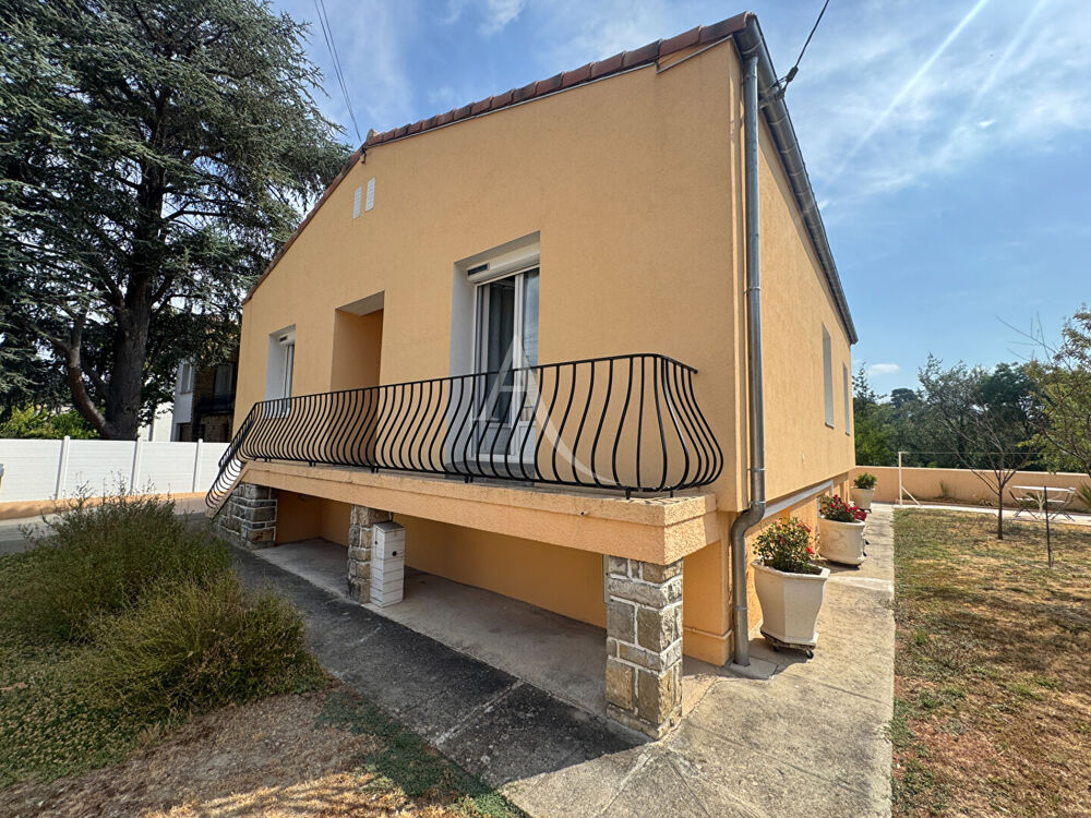 À vendre ? Maison de plain-pied avec jardin ? Proche centre-ville ? 200 000