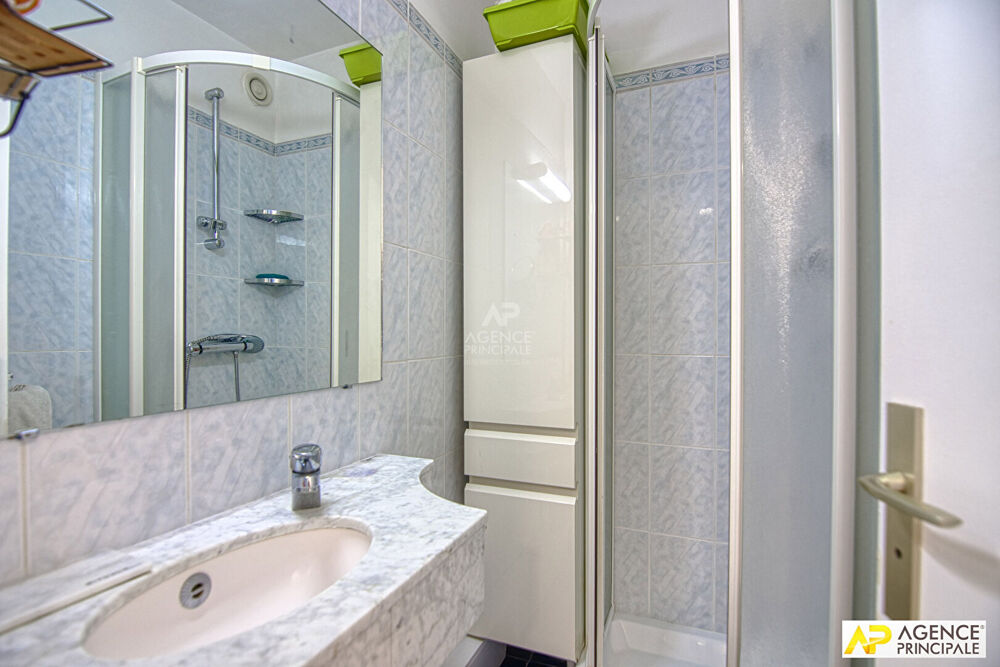 � vendre  Appartement Versailles (78000)