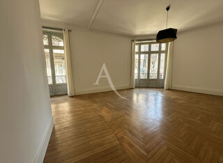  Appartement à vendre 5 pièces 115 m²
