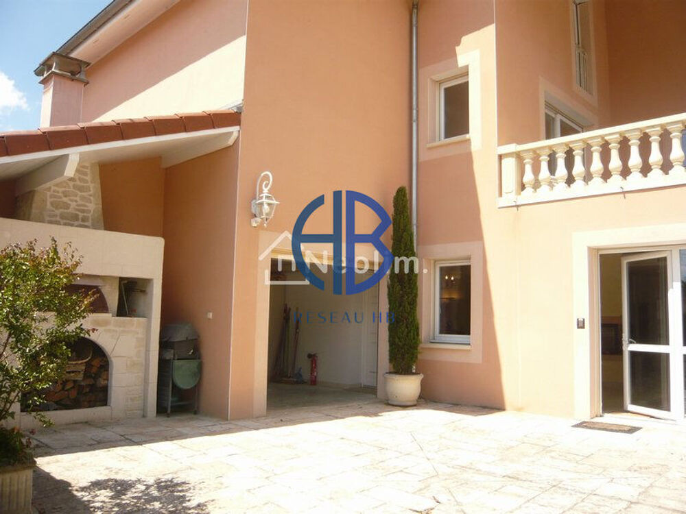 Vente Maison Maison Charnecles 6 pièce(s) 302 m2 Charnecles
