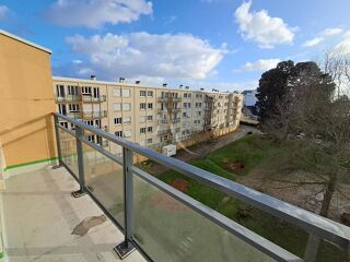  Appartement à louer 3 pièces 62 m²