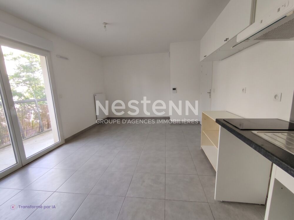 Lumineux T2 ,36 m2 ,calme, balcon, une place de stationnement couvert, résidence de 2019