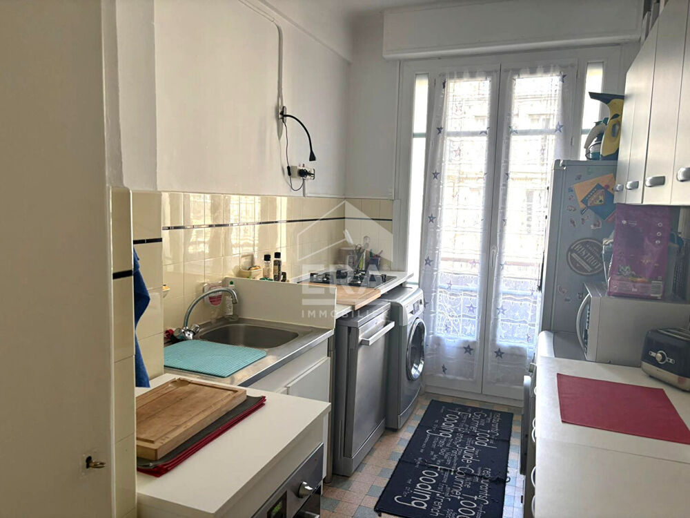 Vente Appartement Grand 3 pièces bourgeois 77M² avec balcon et cave Nice