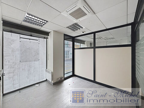   Local commercial  120 m2 sur une place dynamique de Quimperlé 