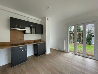 Appartement à louer 3 pièces 58 m²