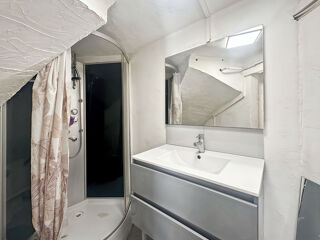  Immeuble � vendre 230 m�