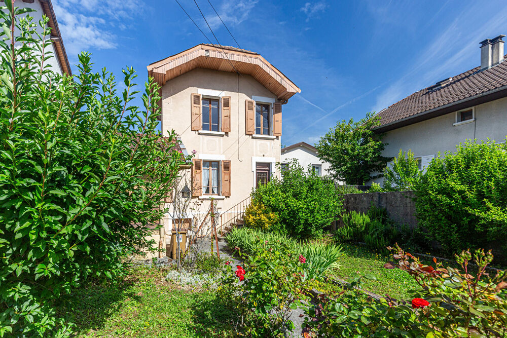 AGENCE IMMOBILIERE LAFORET - CO-EXCLUSIVITE - "PÂQUERETTE" - ANNECY / CRAN-GEVRIER - MAISON 65,63m² - SOUS-SOL COMPLET AVEC 3 CA