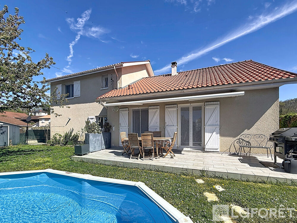 Maison familiale 129 m² de 5 chambres avec piscine sur terrain 600 m² Secteur Mozas