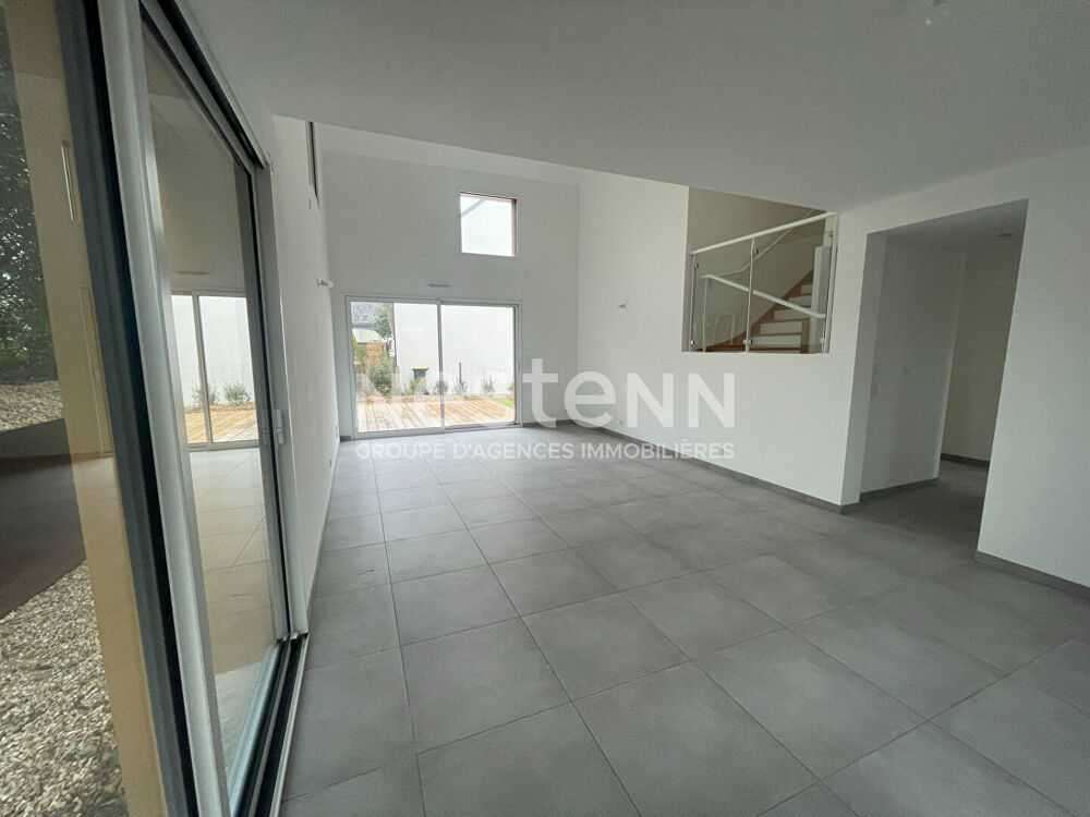 Vente Maison Maison Neuve à Vendre à Larmor Baden - 4 Chambres, 125.99 m² Larmor baden