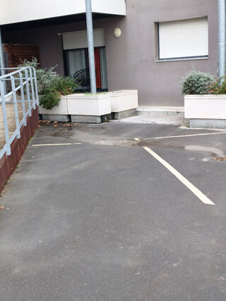  Parking / Garage � vendre 