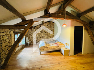  Villa � vendre 15 + pi�ces 789 m�