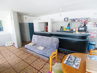  Immeuble � vendre 11 pi�ces 145 m�