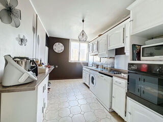  Appartement  vendre 5 pices 83 m
