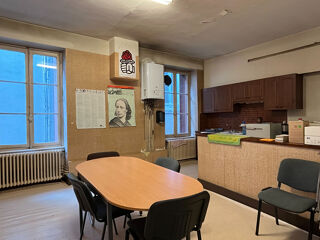  Appartement  vendre 5 pices 146 m