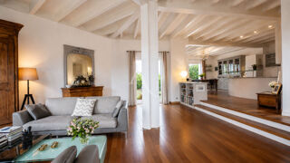  Maison à vendre 8 pièces 194 m²