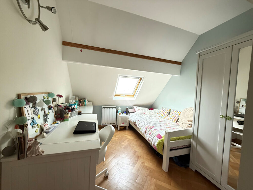 Maison Le Chatelet En Brie 6 pièce(s) 130 m2