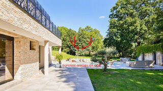  Maison à vendre 10 pièces 365 m²