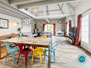  Maison  vendre 6 pices 197 m