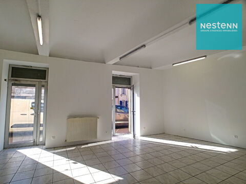 Local commercial Montbrison 70 m&sup2; 580 42600 Montbrison