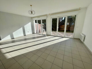  Maison à louer 4 pièces 104 m²