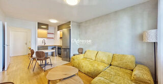  Appartement à louer 2 pièces 41 m²