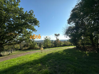  Maison  vendre 8 pices 245 m