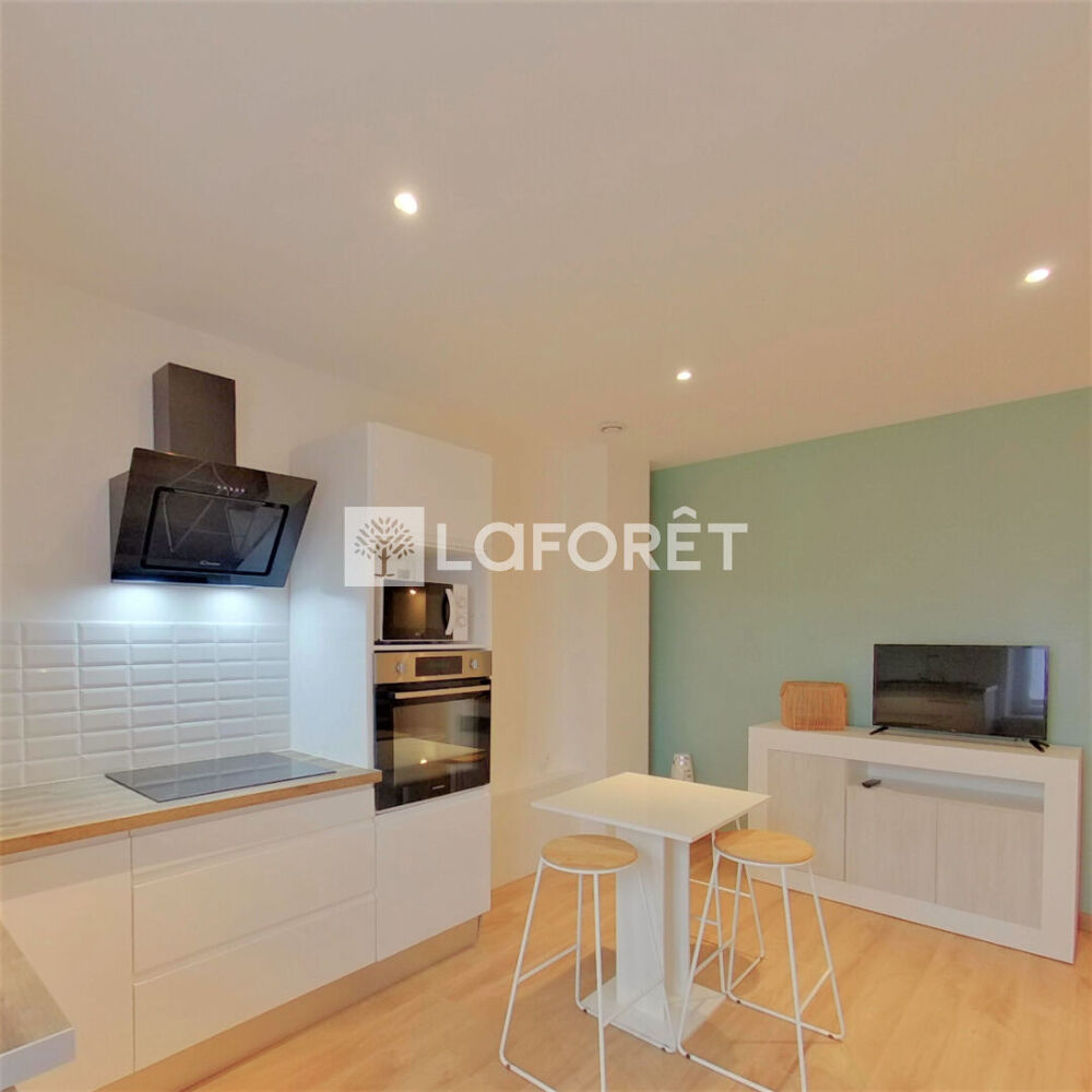 Location Appartement A LOUER - Appartement Bourg En Bresse 2 pièces 38.27 m2 MEUBLE rue du Peloux - secteur GARE Bourg en bresse
