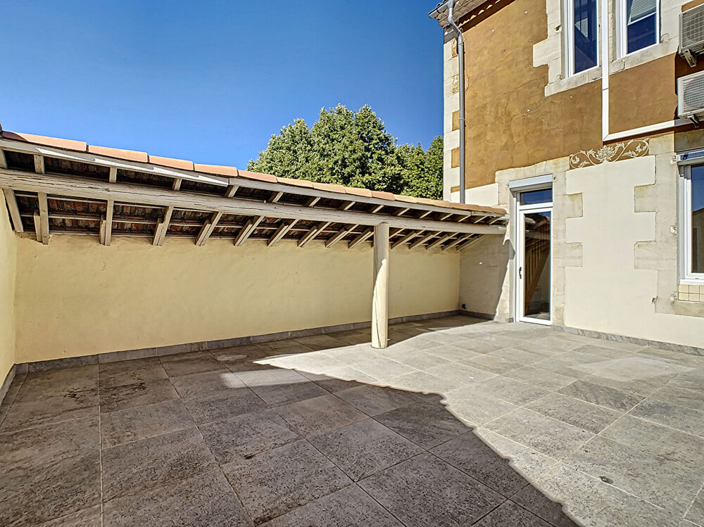 Appartement 3 pièces avec grande terrasse à Salon-de-Provence - Rare sur le marché !