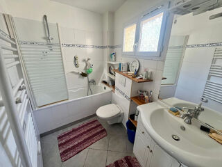  Maison  vendre 6 pices 172 m