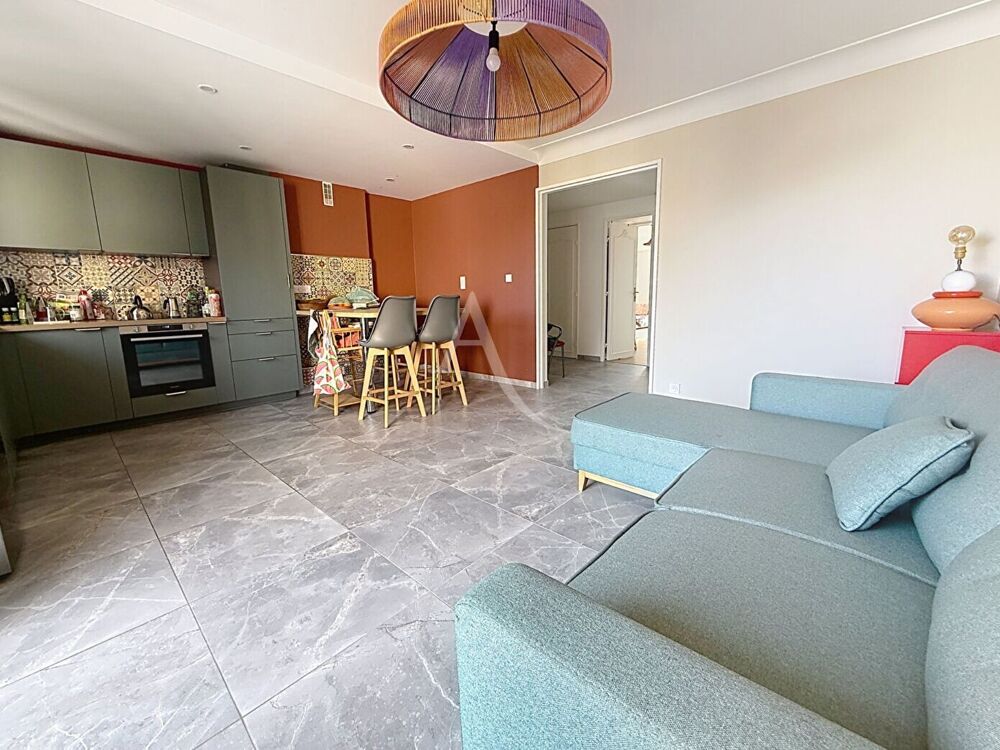 Vente Appartement Verdun appartement 5 pièces,,2 balcons, garage et cave Pau
