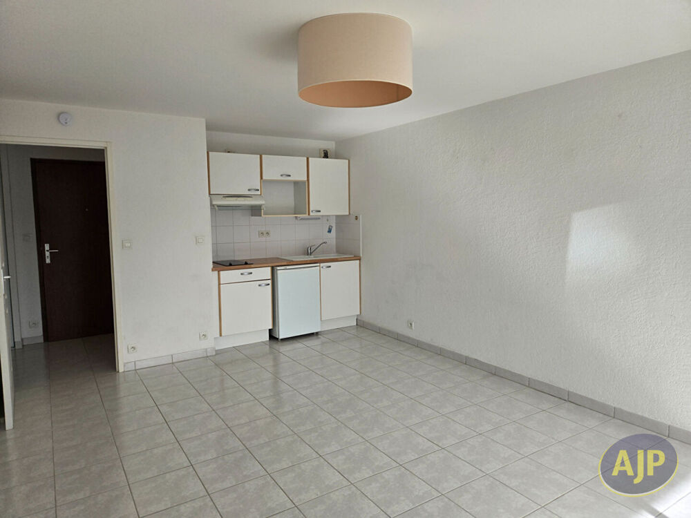 Vente Appartement Appartement Saint Marc Sur Mer 2 pièce(s) Saint marc sur mer