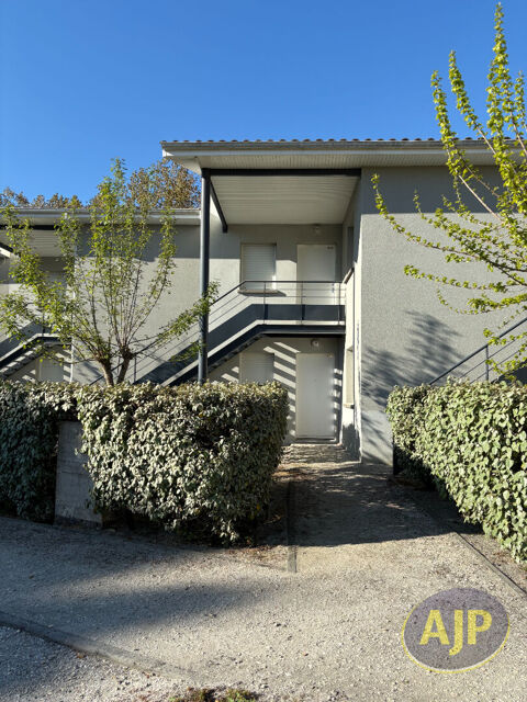   Appartement meubl� T3 lumineux Appartement - 3 pi�ce(s) - 49 m�