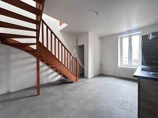  Appartement à louer 3 pièces 59 m²