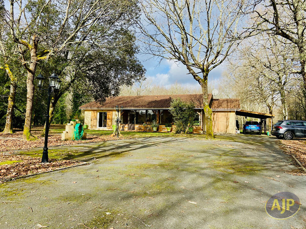 Vente Maison Maison de 140m2 sur 1hA de terrain avec piscine ! Gaillan en medoc