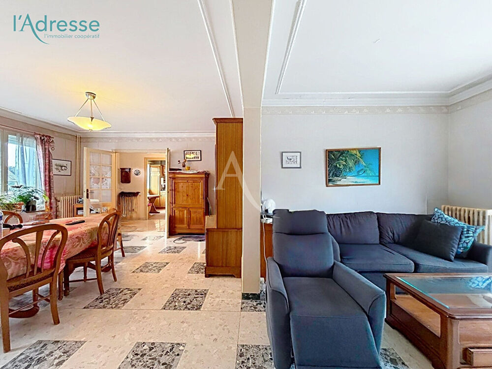 Maison Bruyeres Le Chatel 5 pièces- 133 m² - Sous-sol total, Terrain de 1019 m²