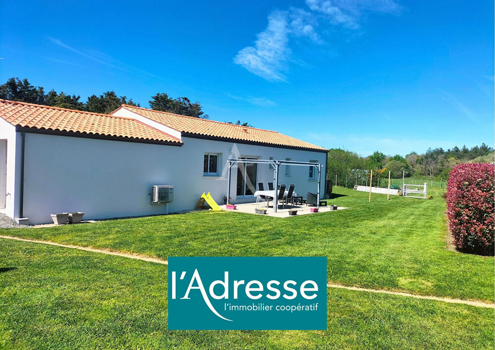 Maison 4 pièces 92 m² · à Beauvoir sur Mer · 92 m² · 330 800 €