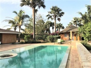  Maison � vendre 4 pi�ces 200 m� Saly
