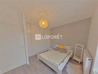  Appartement à louer 2 pièces 38 m²