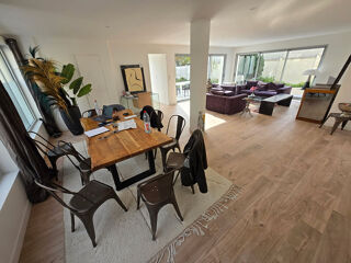  Maison  vendre 8 pices 175 m