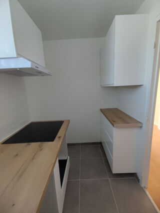  Appartement à louer 2 pièces 53 m²