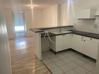  Appartement à louer 2 pièces 34 m²