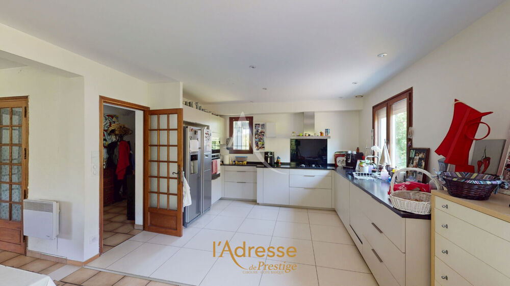Maison Ascain 5 pièce(s) plain-pied de 137 m2