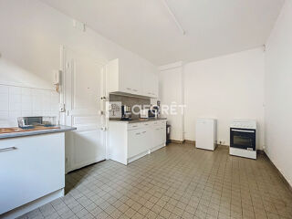  Appartement à louer 2 pièces 45 m²
