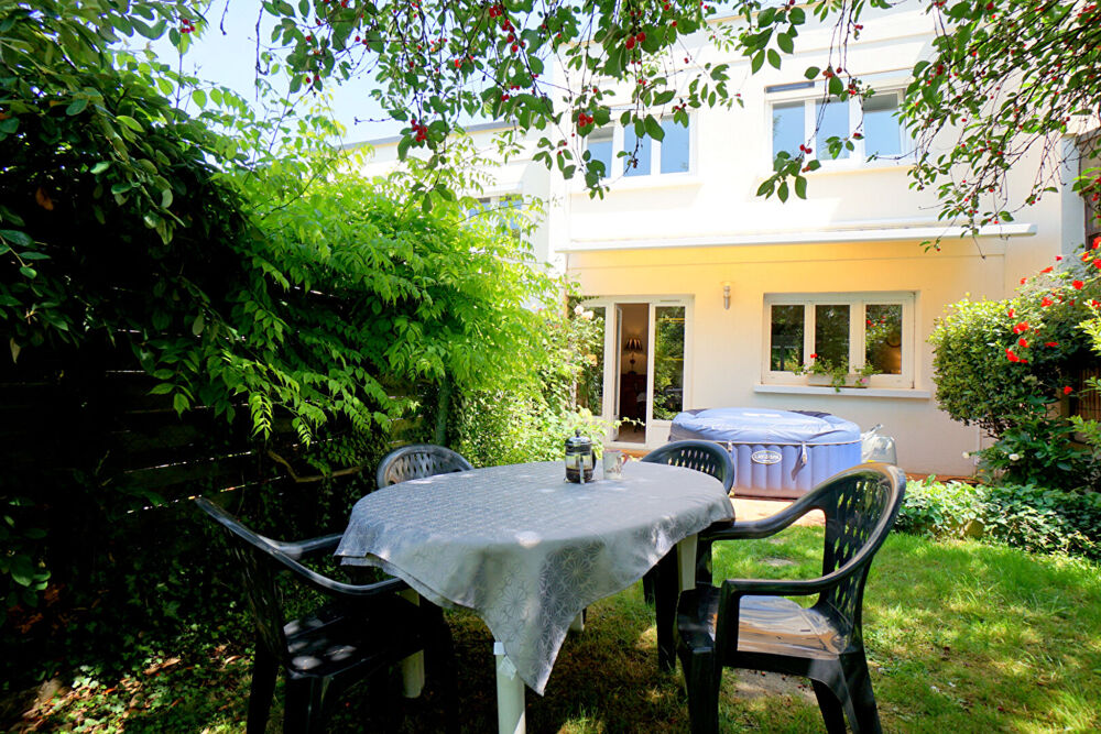 Maison parfaitement entretenu Mézières Sur Seine 5 pièces 90 m2