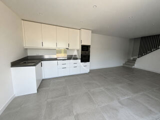  Maison à louer 4 pièces 92 m²