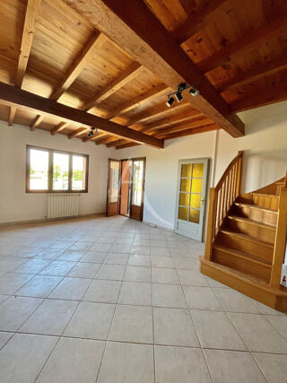  Maison  louer 6 pices 143 m