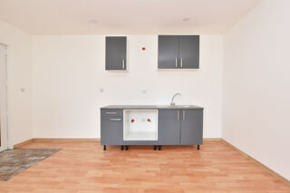  Appartement à louer 2 pièces 28 m²